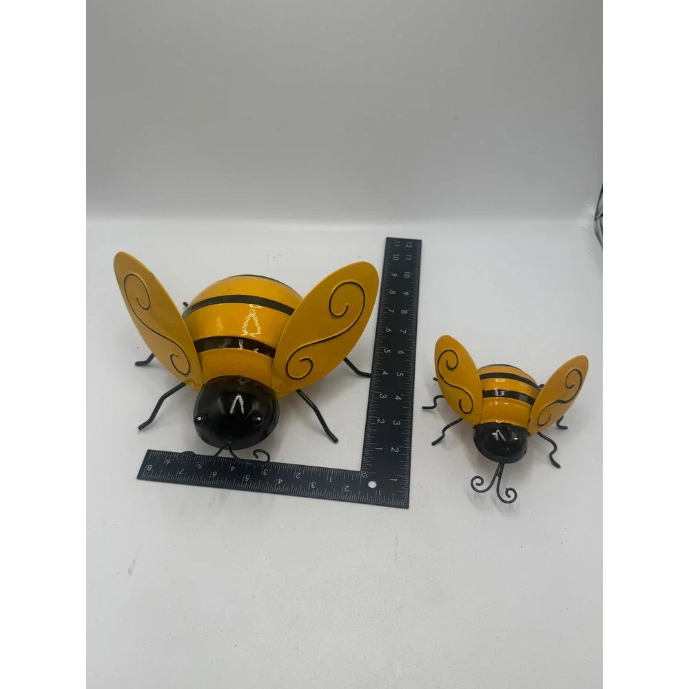 N/A handcrafted metal